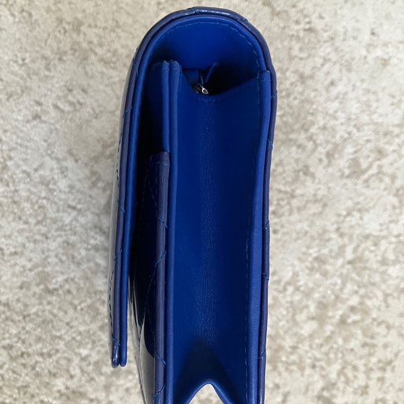 Chanel Classic Wallet on Chain Patent Dark Blue New with Tag - Picture 9 of 16